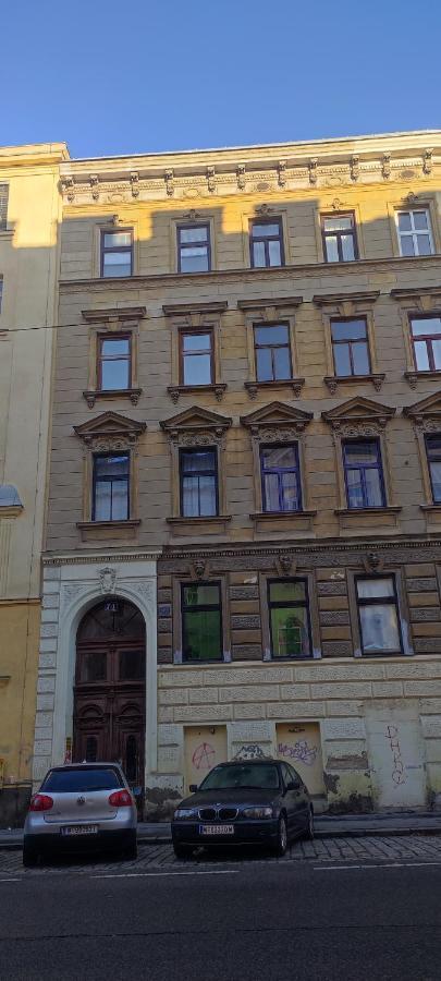 2-Room Appartment Near Westbahnhof فيينا المظهر الخارجي الصورة